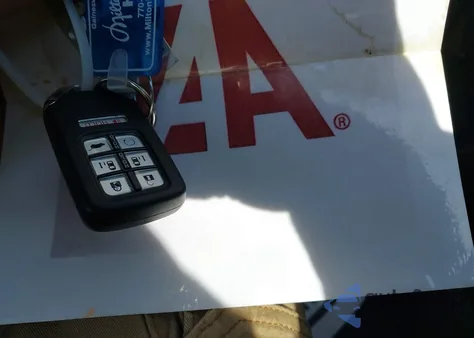 2024 Honda Odyssey Sport из США, поврежденный, VIN 5FNRL6H72RB024382